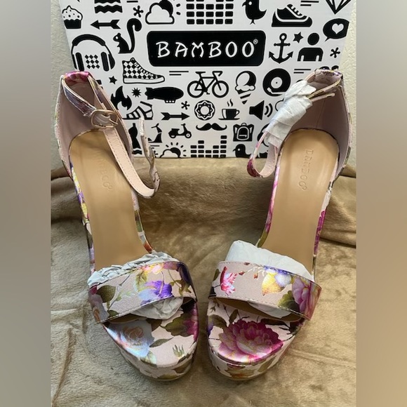 Bamboo Frenzy-41S Spring Multi - Picture 1 of 3